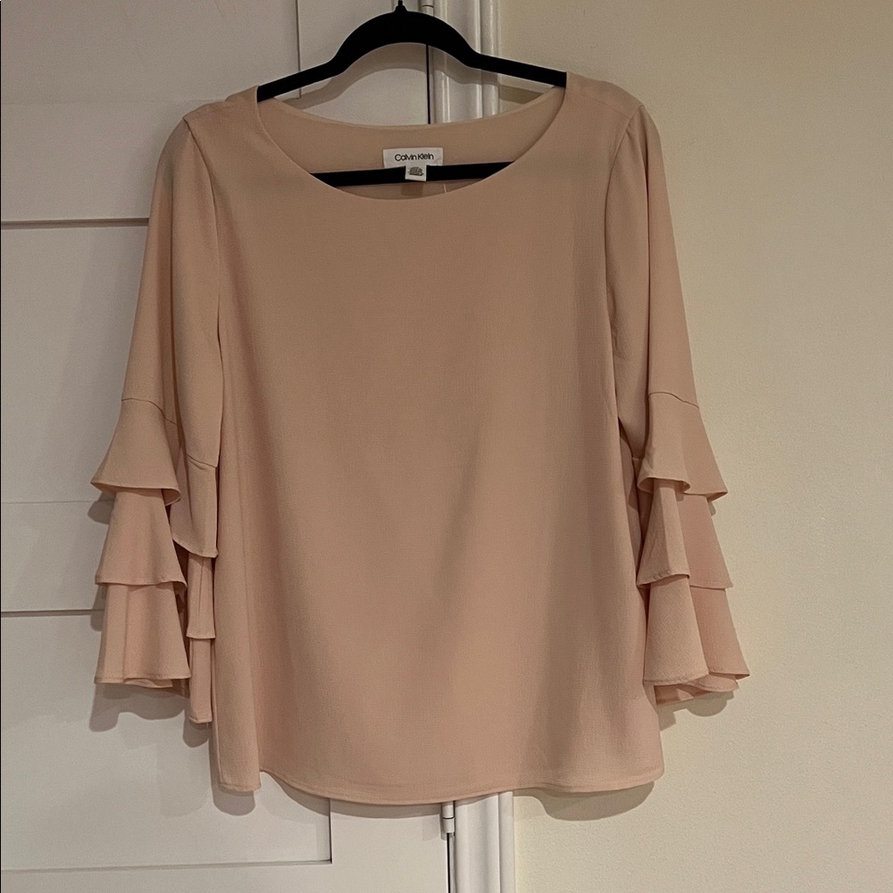 Calvin Klein Blush Pink Ruffle Long Sleeve Blouse Size Medium NWT